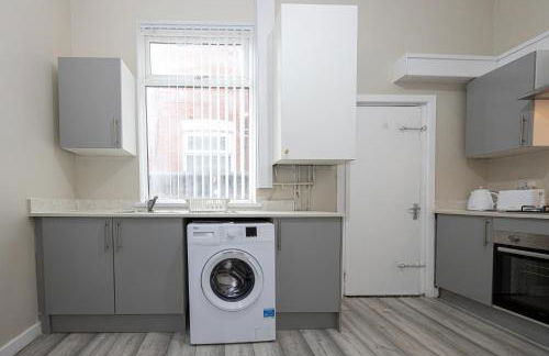 Modern 3BR House in Manchester, Ideal for Families, Sleeps 7 - Foto 18