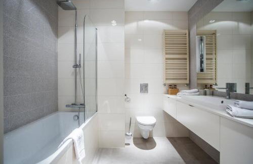 Sky Tower Apartments by Michał & Piotr - Foto 149