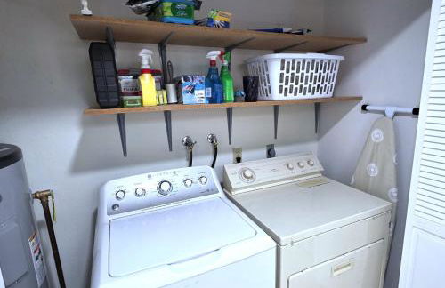 Hot Tub, Game Room, Kayaks, Boat Parking, Backyard, King, Fire Pit, Pets, WD - Foto 27