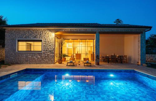 Three Little Birds - Foto 1