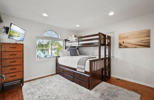 Bay View Dream Home - IndoorOutdoor Living, Rooftop & Steps to Bay - Foto 58