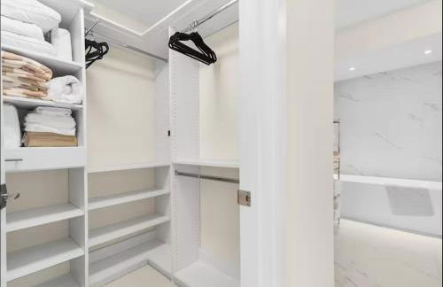 2BR 2BA Luxury Condo Beachfront at Wellness Resort Amrit - Foto 14