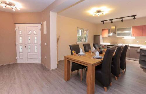 House Neda - Photo 17