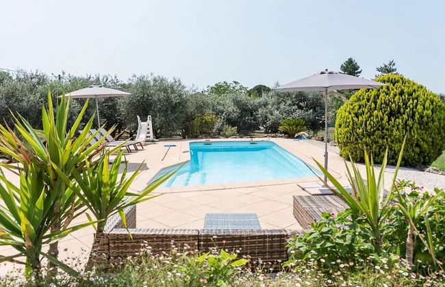 French Bastide, Located in an Olive Grove - Photo 20