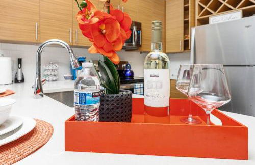 Uptown Elegance Gym, Pool, Wine - Foto 1