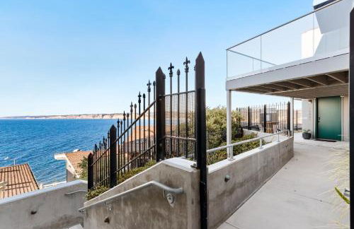 New Modern Studio - Stunning Ocean view - Photo 40