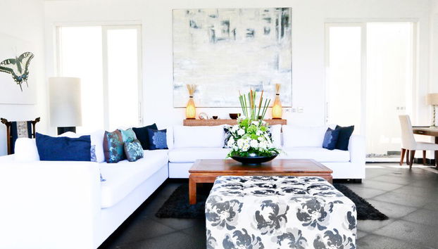 Coin salon dans le hall