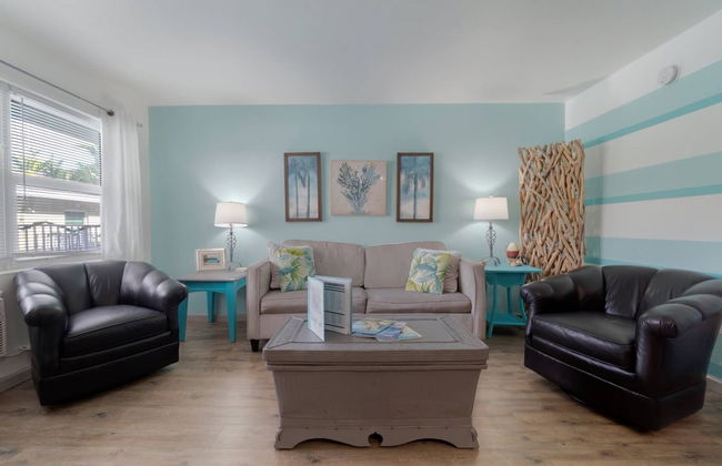 Mid Mari - Gorgeous Nautical Condo Near Beach, Shops & Restaurants- Condo 105 - Foto 19