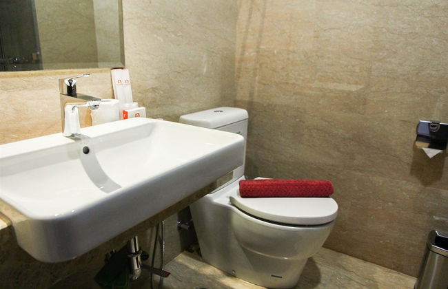 Brand New Studio @ Menteng Park Apartment - Photo 17