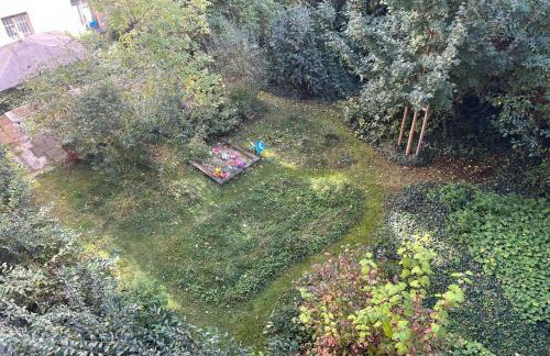 Wunderschöne, großzügige Altbauwohnung in Mitte - Foto 1