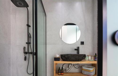 Cyan Viewpoint House near Lake Kourna - Foto 25