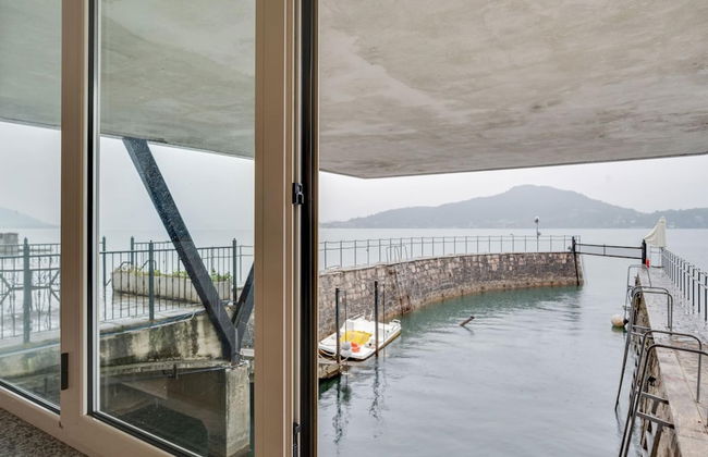 Holiday Home in Meina With Private Beach - Foto 22