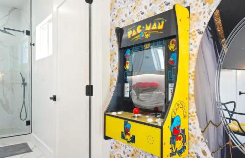 G- Luxe NoHo Family Home near Universal 15m and Hollywood 10m - Foto 27