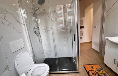 Cozy apartment near downtown - Foto 8