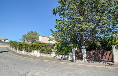 Nice Home In Saint Cannat With Wifi - Foto 11