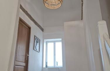 La Maison de Juliette maison entière avec garage et terrain - Foto 17