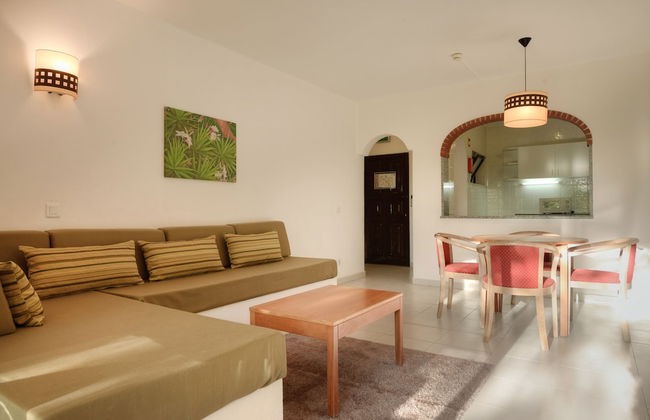 3HB Falésia Garden - Foto 18