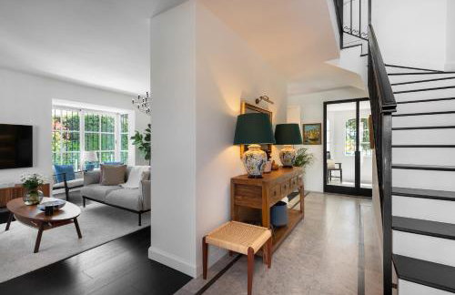 Luxury 3BR House with Private Pool & Stunning Interiors - Foto 4
