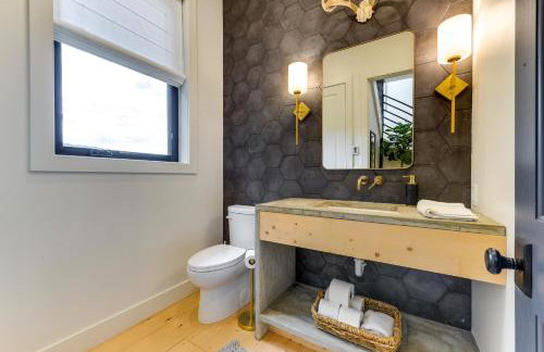 Modern Turnerville Cabin with Hot Tub and Scenic Views - Foto 11