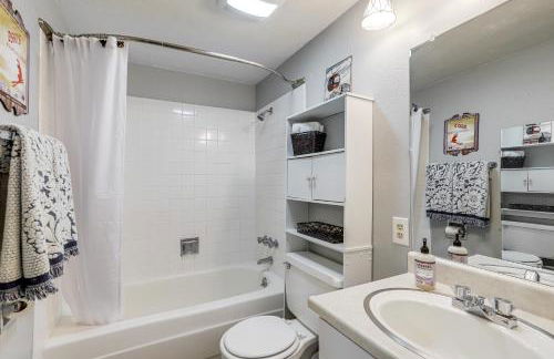 Picturesque Mt Spokane Condo Near Skiing and Biking! - Foto 12