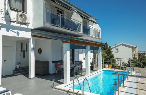 Luxury Apartment with heated pool in Starigrad - Foto 24