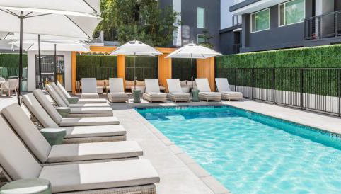 Modern Apartment Rentals - Foto 1, sunbed