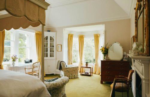 The Secret Loch - Photo 22