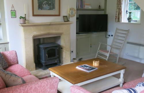 Characterful Cotswold cottage - Foto 12