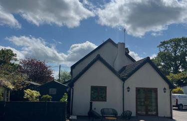 Cottage nestled in the heart of a stunning Suffolk Village - Foto 25