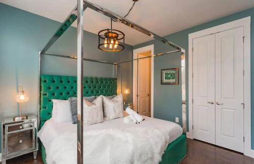 2 5 miles to DWNTN 3 King Beds - Garage Parking - Foto 8