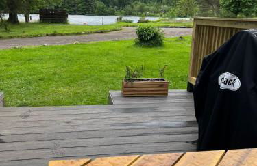 Bonnie Lodge-Lochside Location with Hot Tub - Photo 40