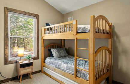 Lakeview Sunset Heaven by Avantstay Waterfront Home Hot Tub, Game Room + Discounted Ski Tickets - Foto 62