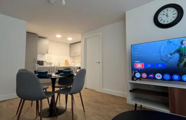 Modern 2bed Apartment in Birmingham City Centre 2 mins from Train Station with Free Parking and WiFi - Foto 13