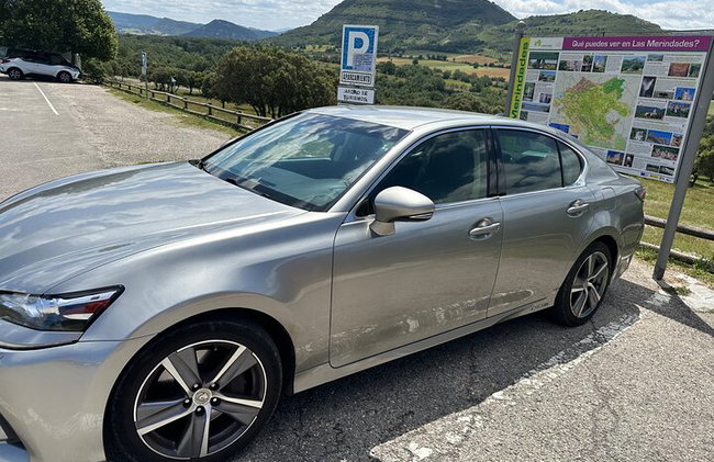 Private 1 day tour from Oviedo to Leon 2026 - Photo 1