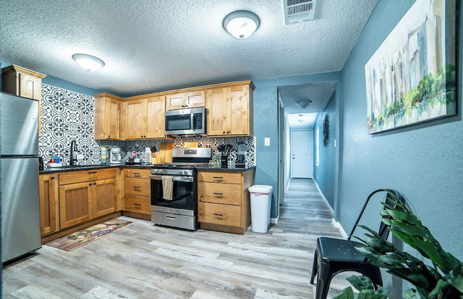 Fascinating 2br/1ba Near Festive DT and Riverwalk - Foto 7