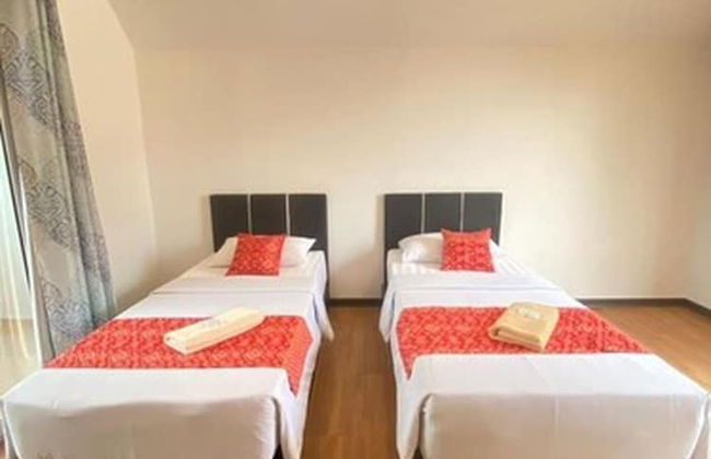 OYO HOME 90688 Kundasang Mount Garden - Foto 12