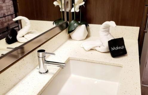 Spacious 2 bed 2 bath, Pool, Hottub, Wifi, 24 hr Fitness, Parking - Foto 11