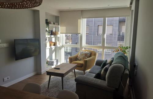 Apt Moderno céntrico y soleado - Foto 9