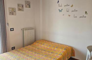 MXP apartment, shuttle service, parking free - Foto 3