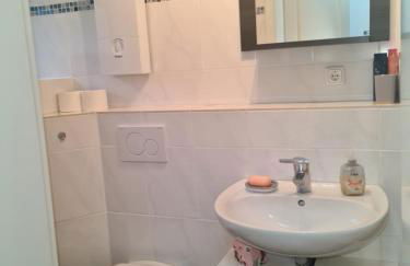 Gesamte Unterkunft free parking, WLAN - Foto 13