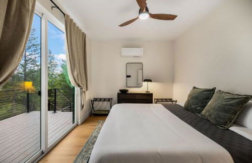 Hygge Hideaway - Breathtaking Lake View & Hot Tub - Foto 13