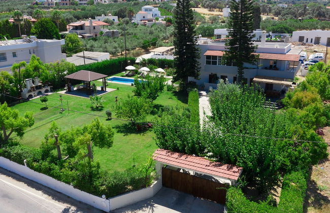 Apartment in Arkadi with swimming pool - Photo 26