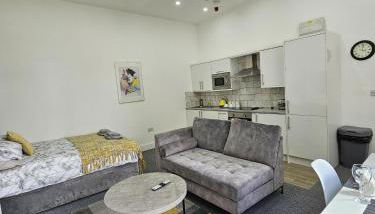 Edgerton Studios - Photo 2