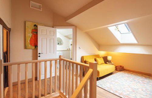 Central Whitchurch - Lowcross House Guest Bedroom 6 - Foto 12