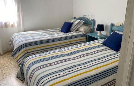 Apartamentos Maruja Roig - Playa Sur - Foto 17