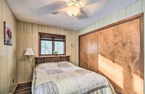 Cabin Getaway with Private Dock, Walk to Trail! - Foto 11