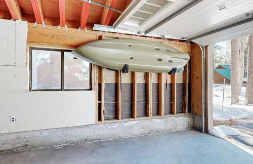 Less Than 2 Mi to Tahoe Donner Ski Resort Serene Retreat - Foto 25