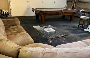 Cozy Barn with Pool Access & Near Lake Conroe - Foto 15