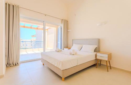 Resitour - Chania Aphrodite Beachfront - Photo 25
