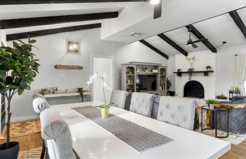 Farm Retreat with Jacuzzi, Fire Pit, Mini Goats, Mini Ponies and Mini Cows - Foto 23